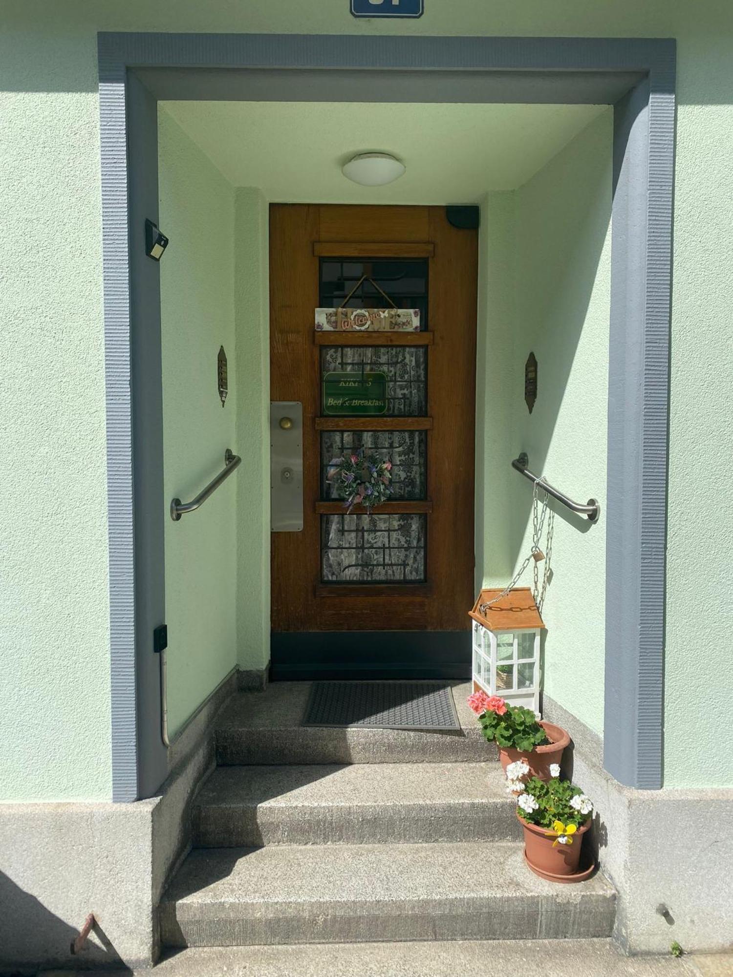Kiki'S B&B Basel Eksteriør billede