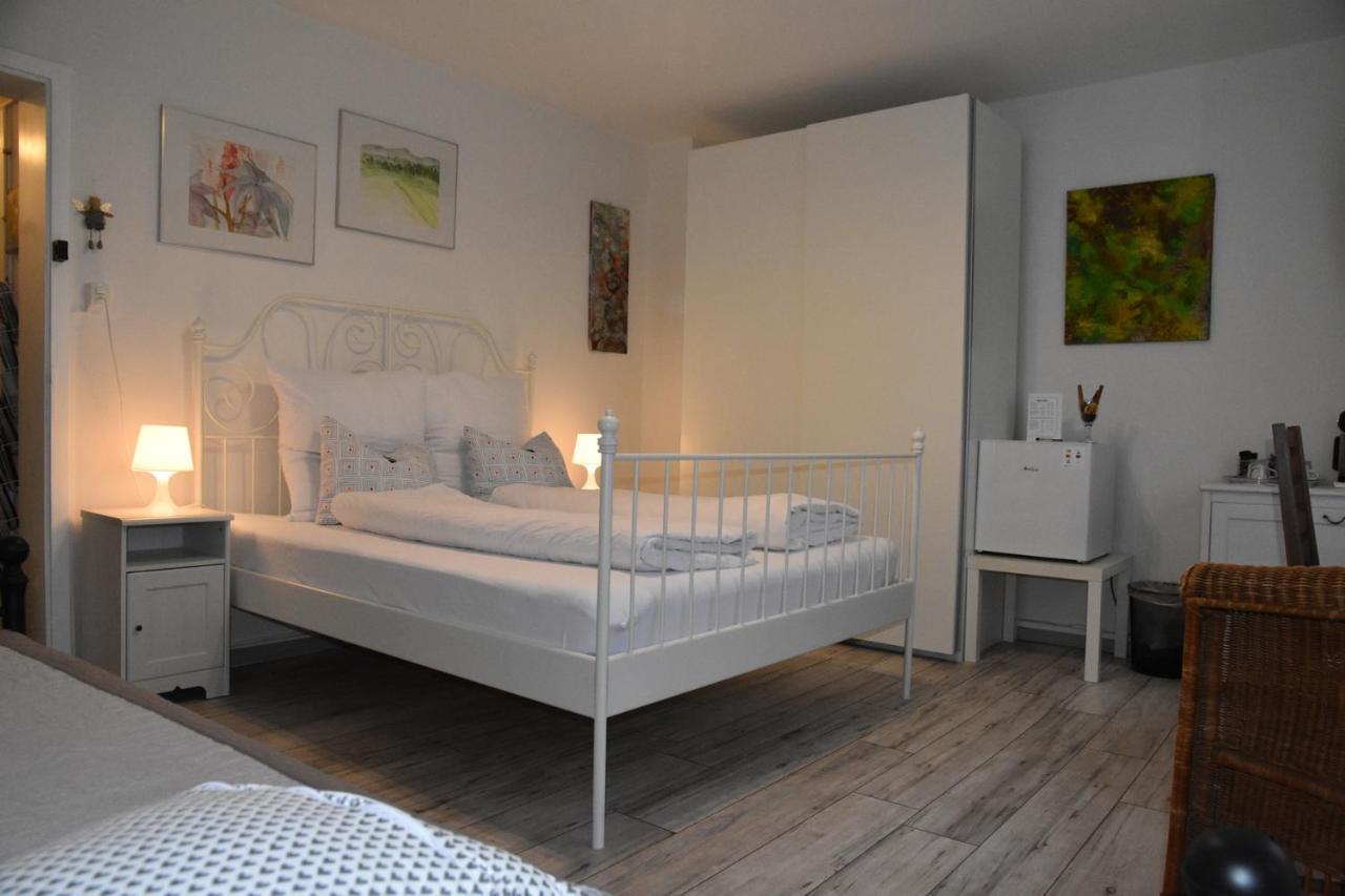 Kiki'S B&B Basel Eksteriør billede